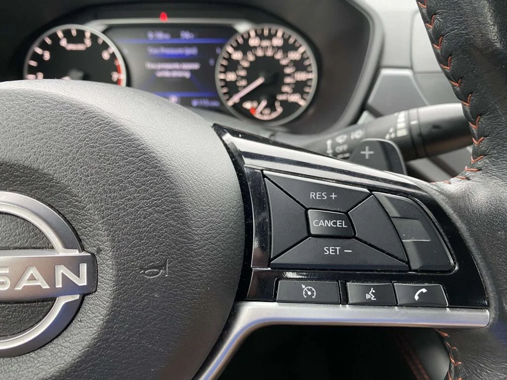 2024 Nissan Altima SR - Photo 30