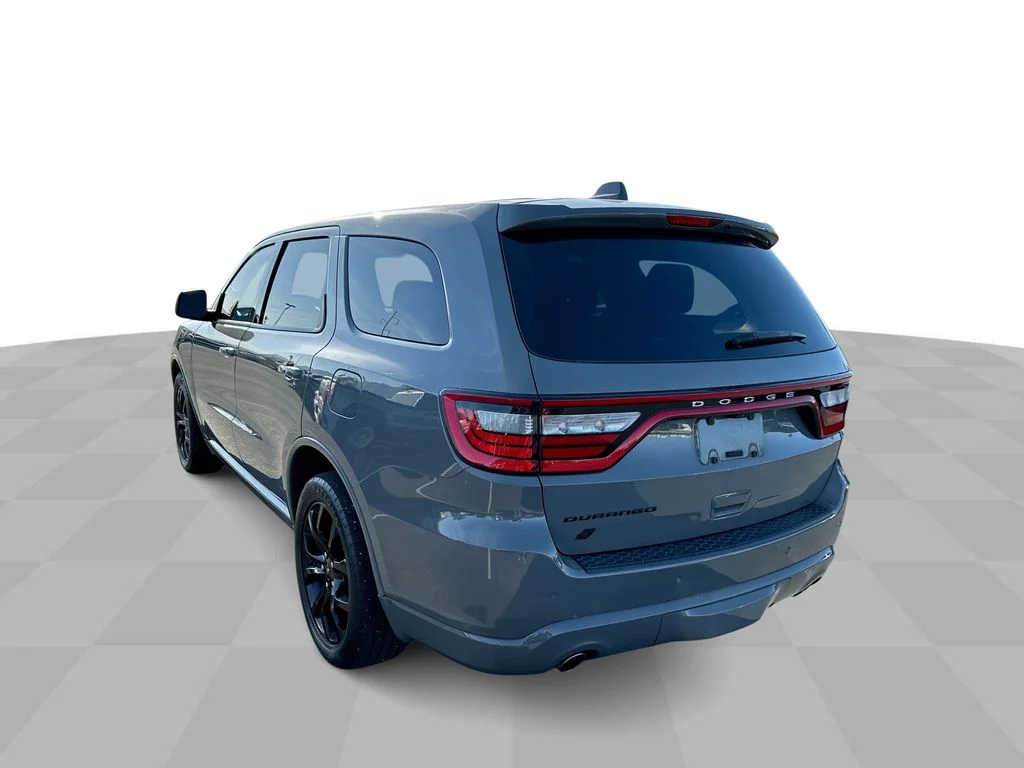 Used 2020 Gray Dodge SXT Plus image 6