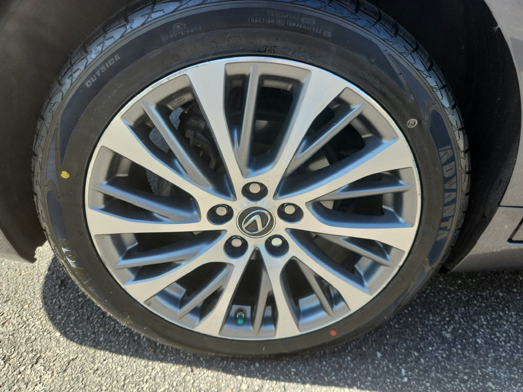 Used 2021 Gray Lexus 300h image 32