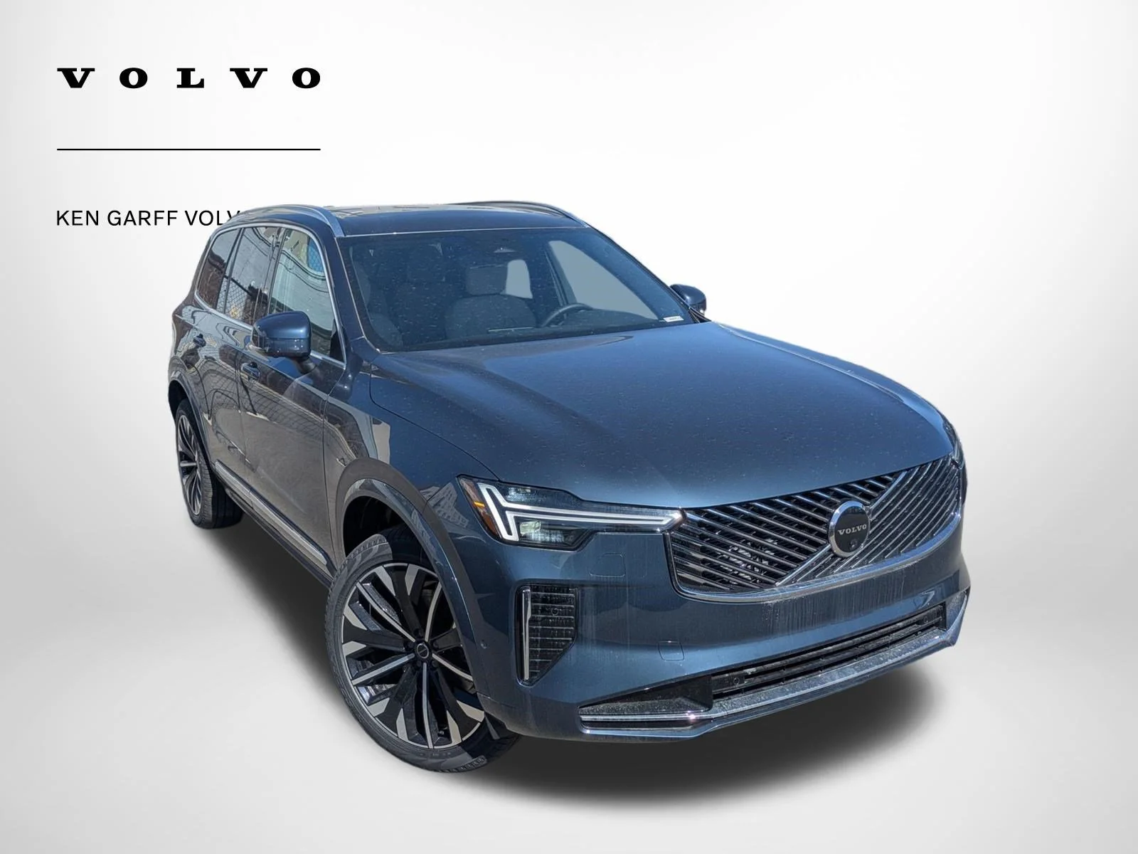 2026 Volvo XC90 B6 Plus Bright 7-Seater 4WD's photo