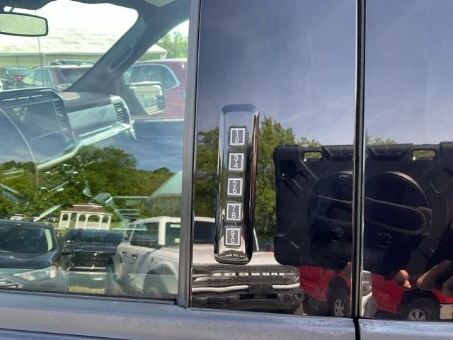Used 2021 Black Ford Lariat image 28