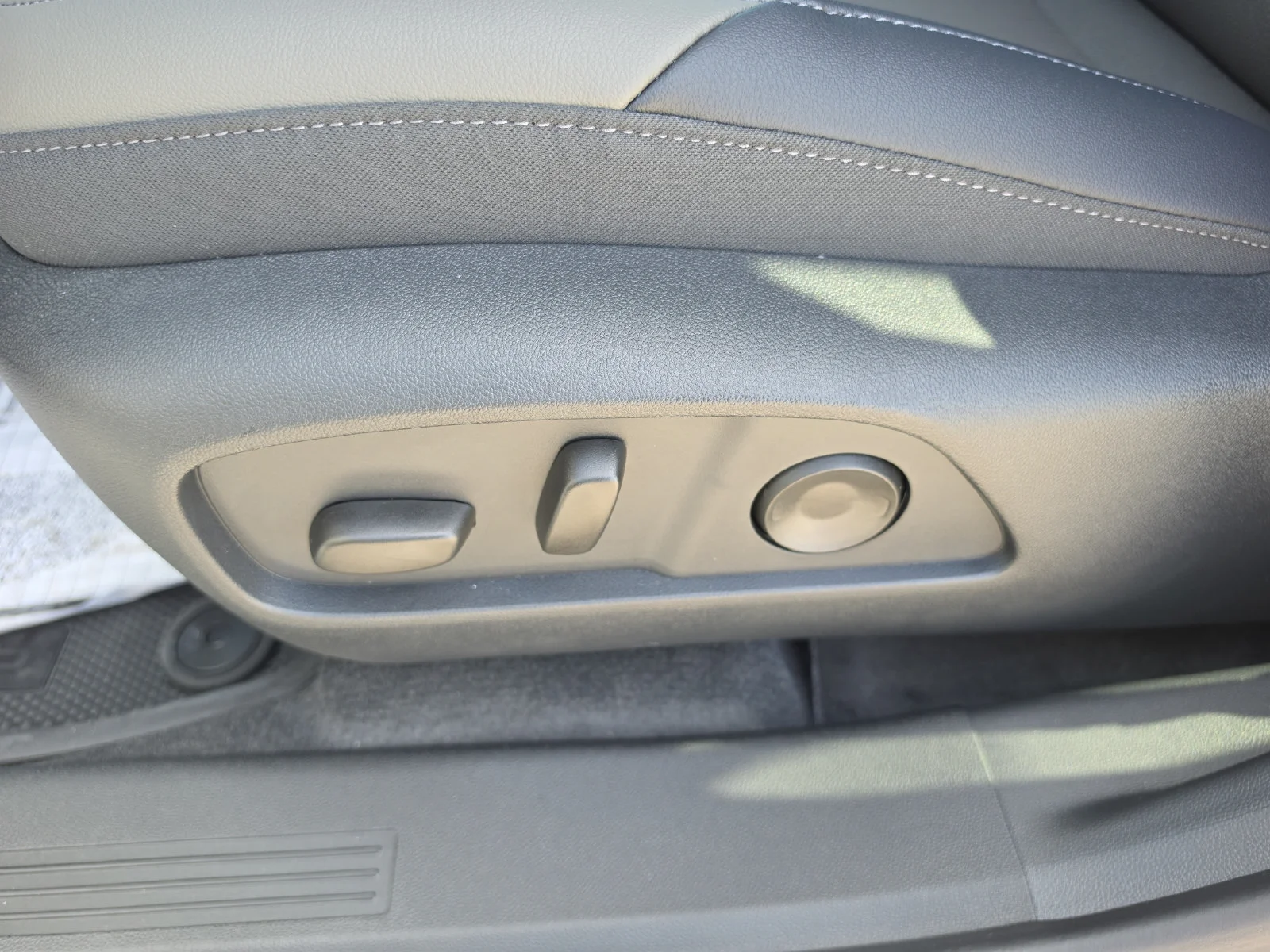 Used 2026 Gray Chevrolet LT image 25
