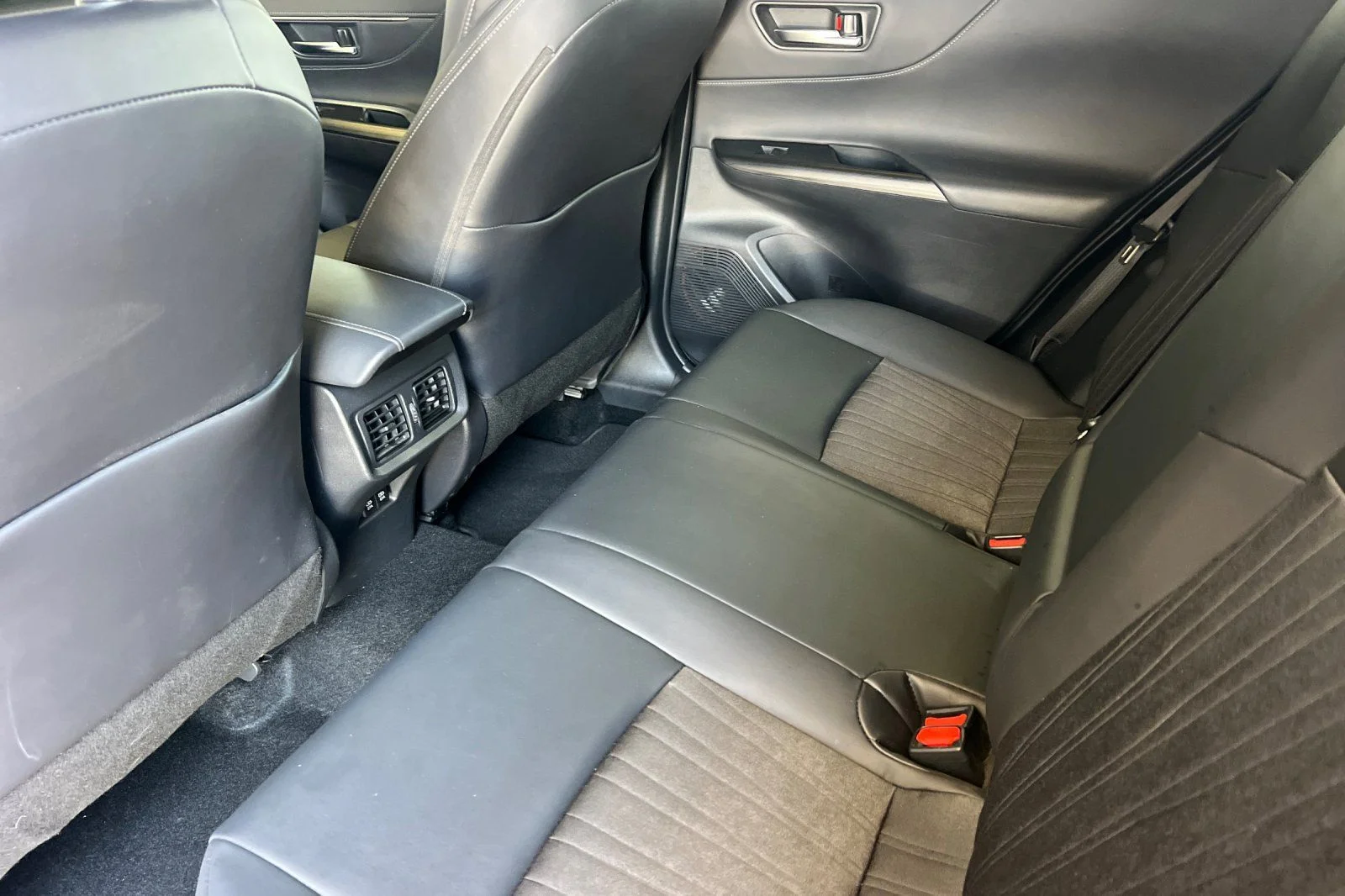 Used 2021 Red Toyota XLE image 12
