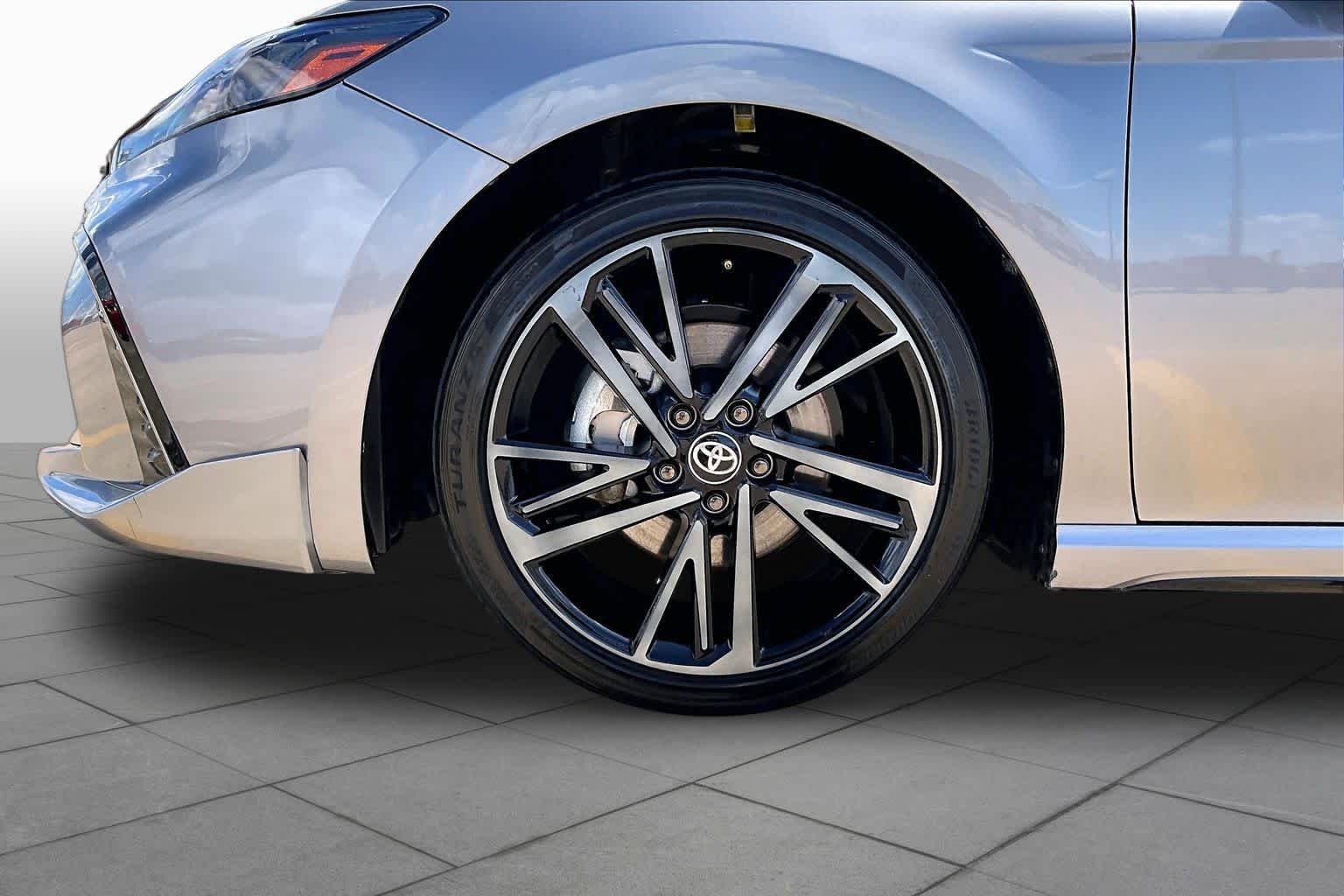 Used 2025 Heavy Metal/Midnight Black Metallic Toyota XSE image 11