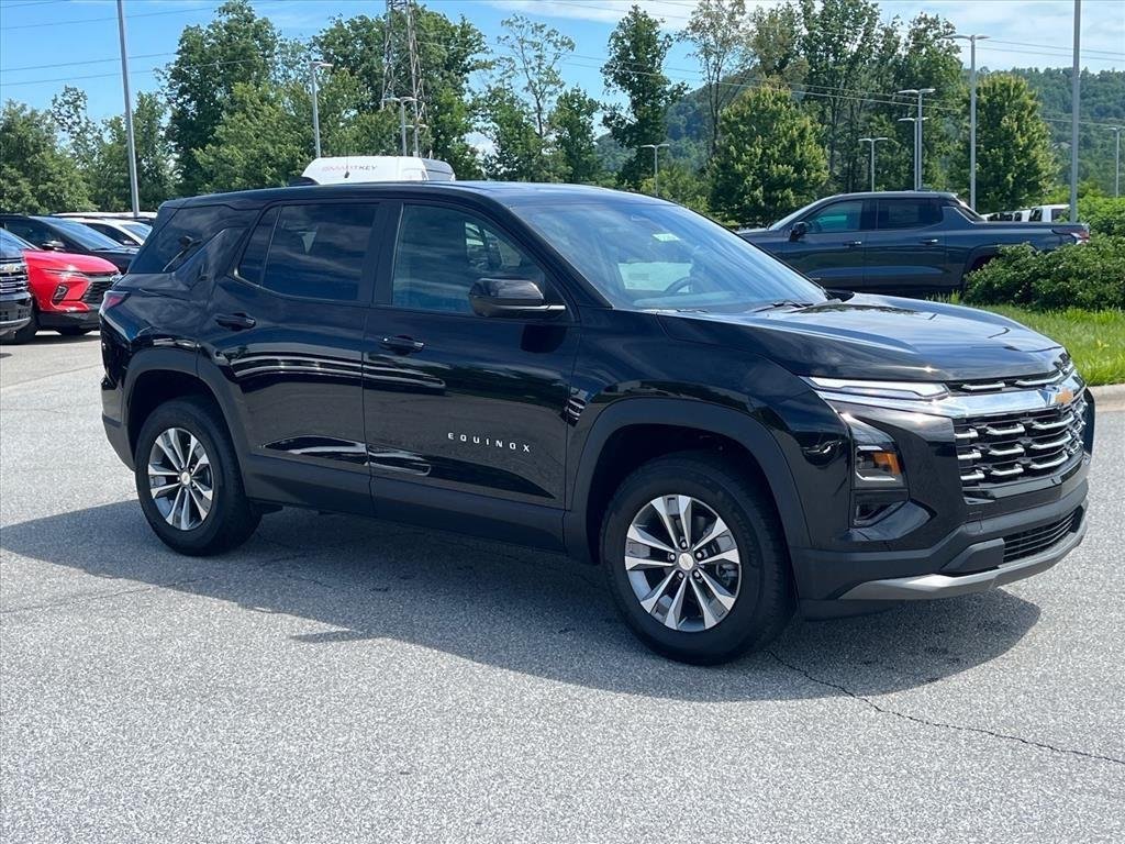 New 2026 Mosaic Black Metallic Chevrolet LT image 6