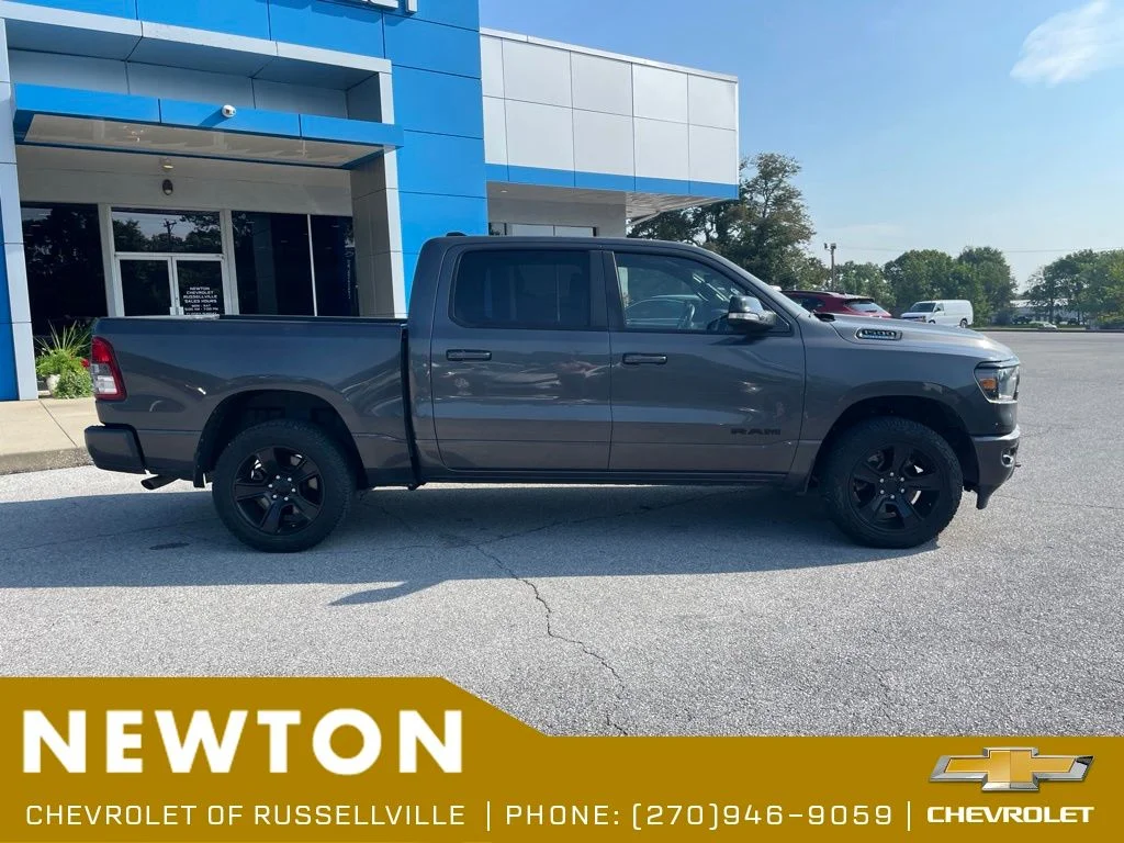 Used 2022 Crystal Metallic Ram Big Horn/Lone Star image 15
