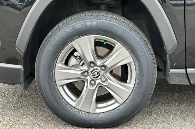 Certified Used 2025 Black Toyota XLE image 33