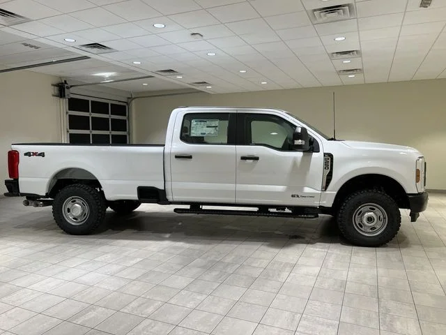 New 2026 Oxford White Ford F-250® XL image 6