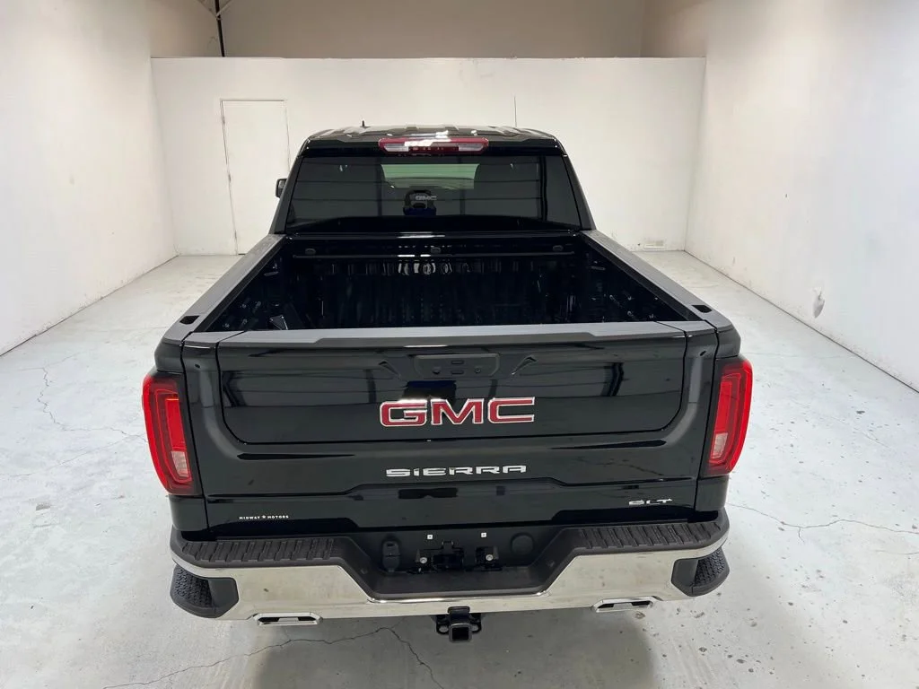 New 2026 Onyx Black GMC SLT image 3