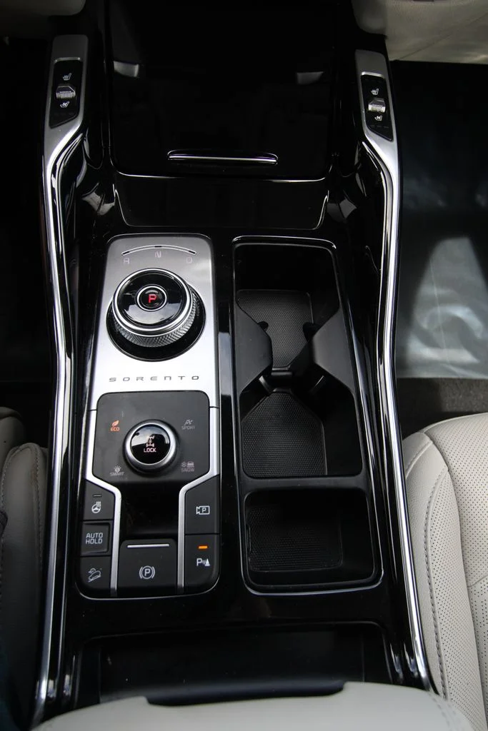 Used 2023 Black Kia SX Prestige image 27