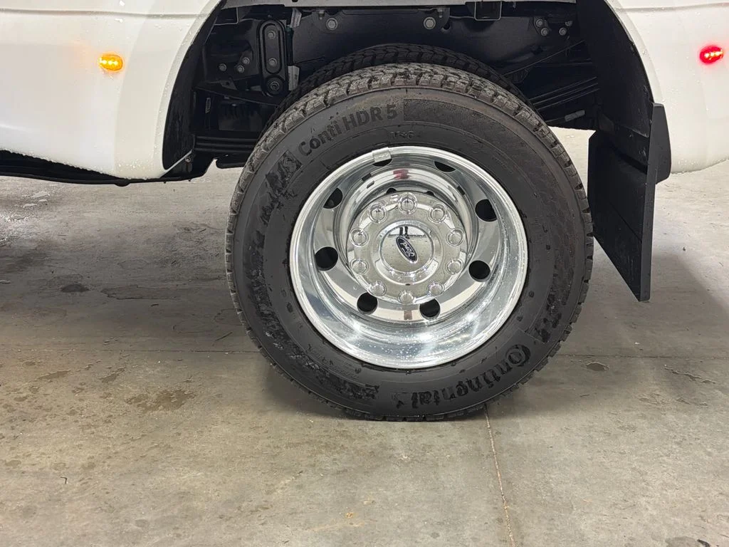 Used 2026 White Ford Platinum image 14