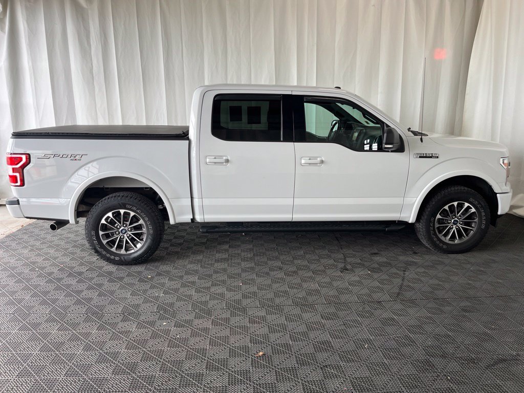 Used 2018 Oxford White Ford XLT image 2