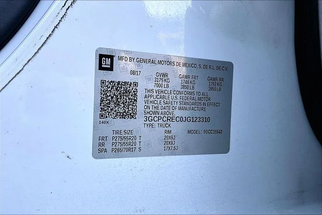 Used 2018 Beige Chevrolet LT image 19