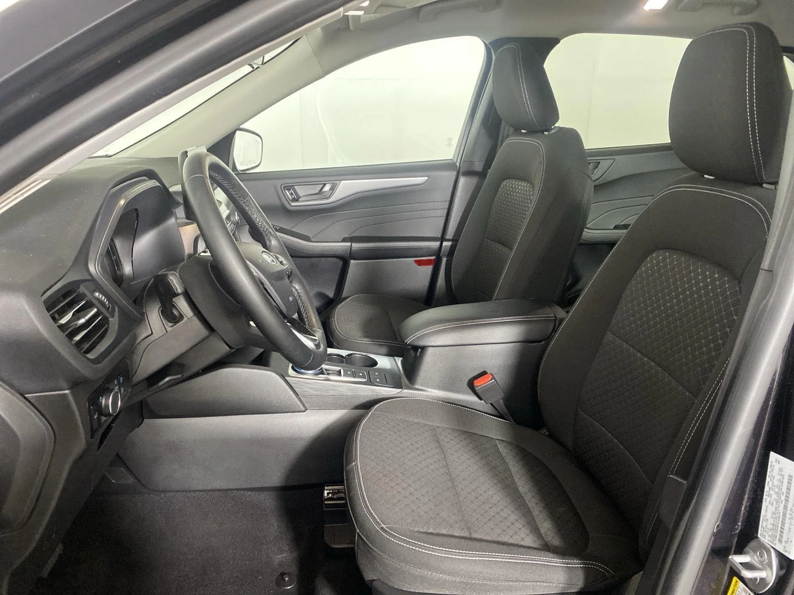Used 2023 Agate Black Ford Active image 10