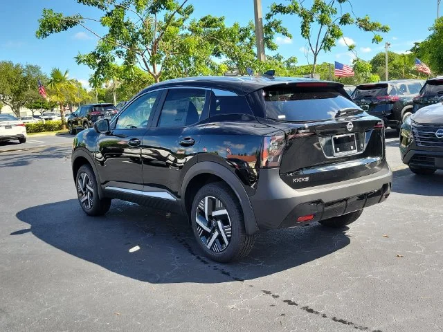 New 2027 Super Black Nissan SV image 6
