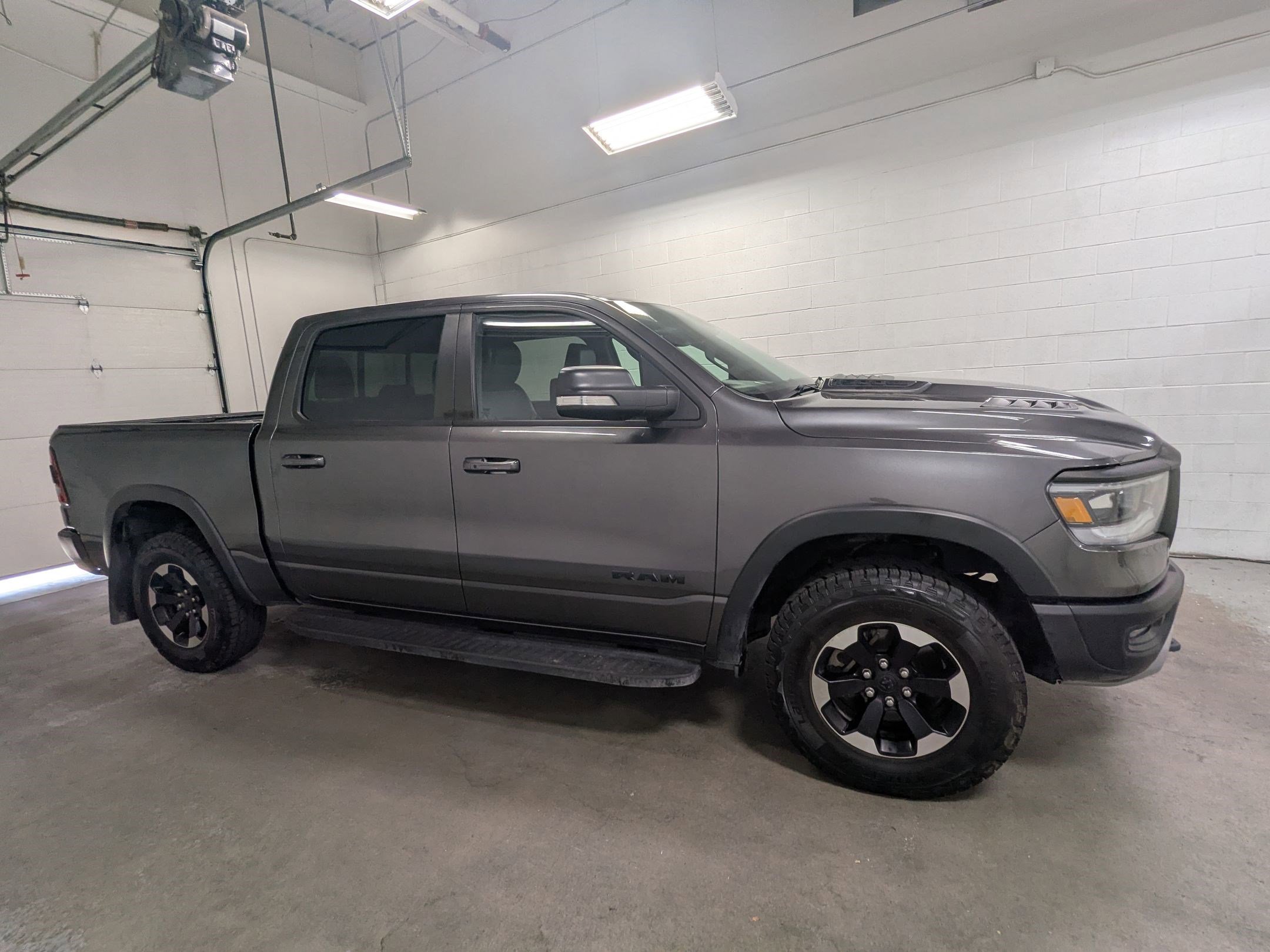 Used 2021 Granite Crystal Metallic Clearcoat Ram Rebel image 3