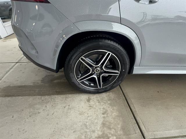 New 2026 MANUFAKTUR Alpine Grey Mercedes-Benz GLE 350 4MATIC® image 30
