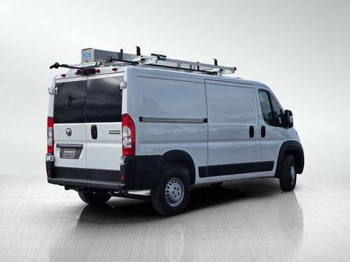 Used 2025 White Ram Base image 4