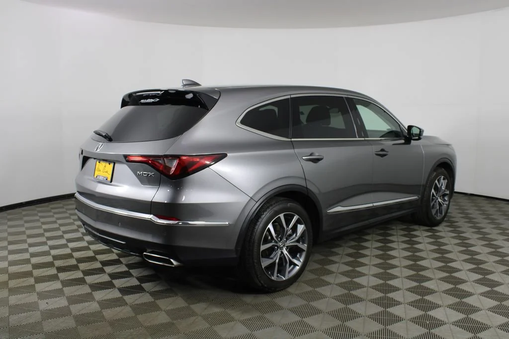Used 2024 Grey Acura w/Technology Package image 5