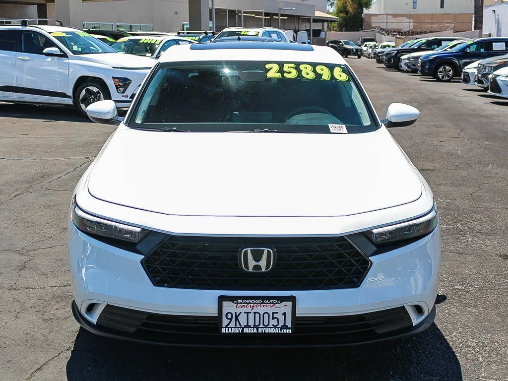 Used 2024 White Honda EX image 2