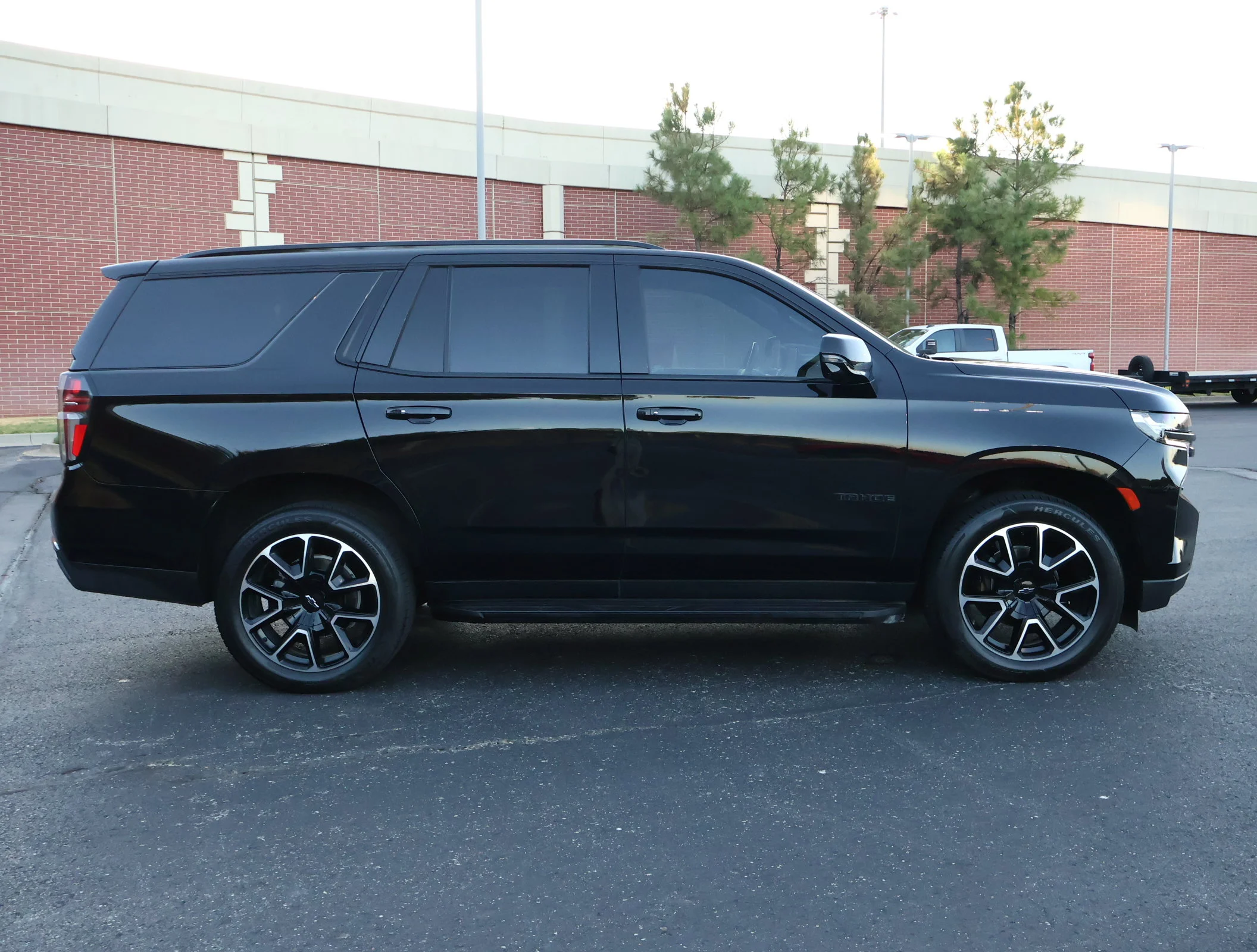 Used 2022 Black Chevrolet RST image 36