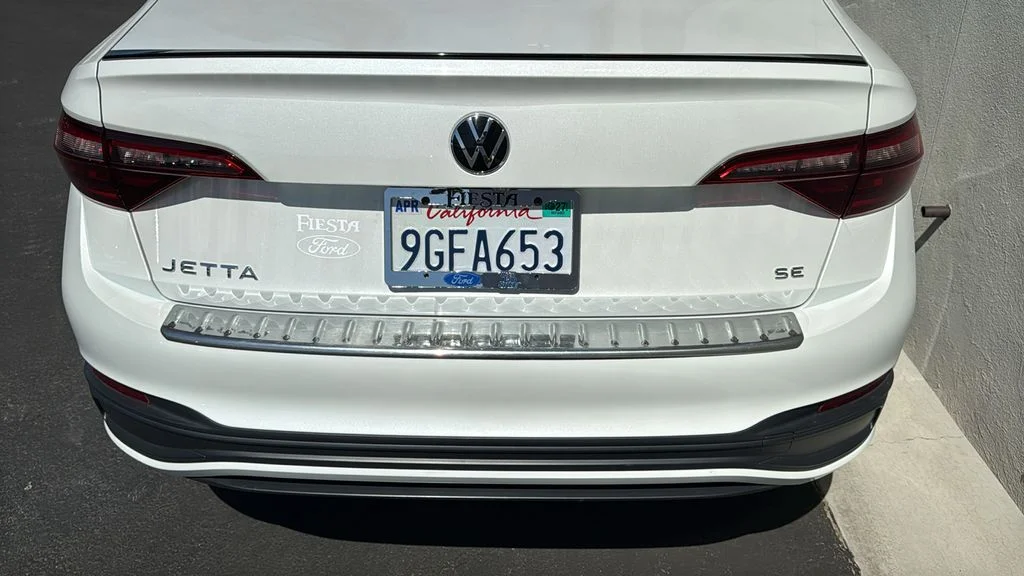 Certified Used 2023 Opal White Pearl Effect Volkswagen 1.5T SE image 7