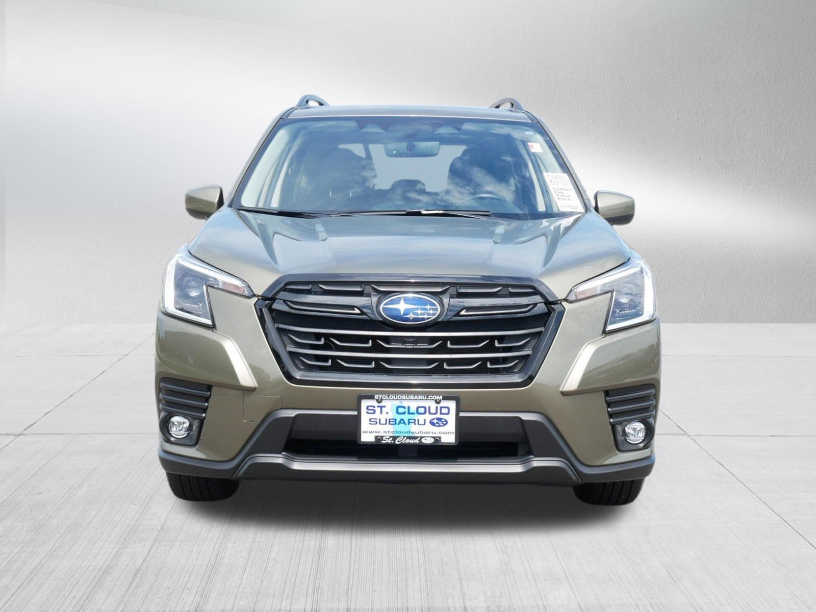Certified Used 2024 Autumn Green Metallic Subaru Premium image 2