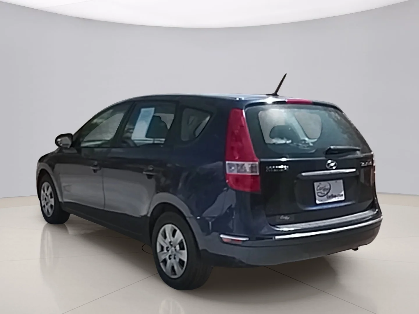Used 2011 Blue Hyundai GLS image 3