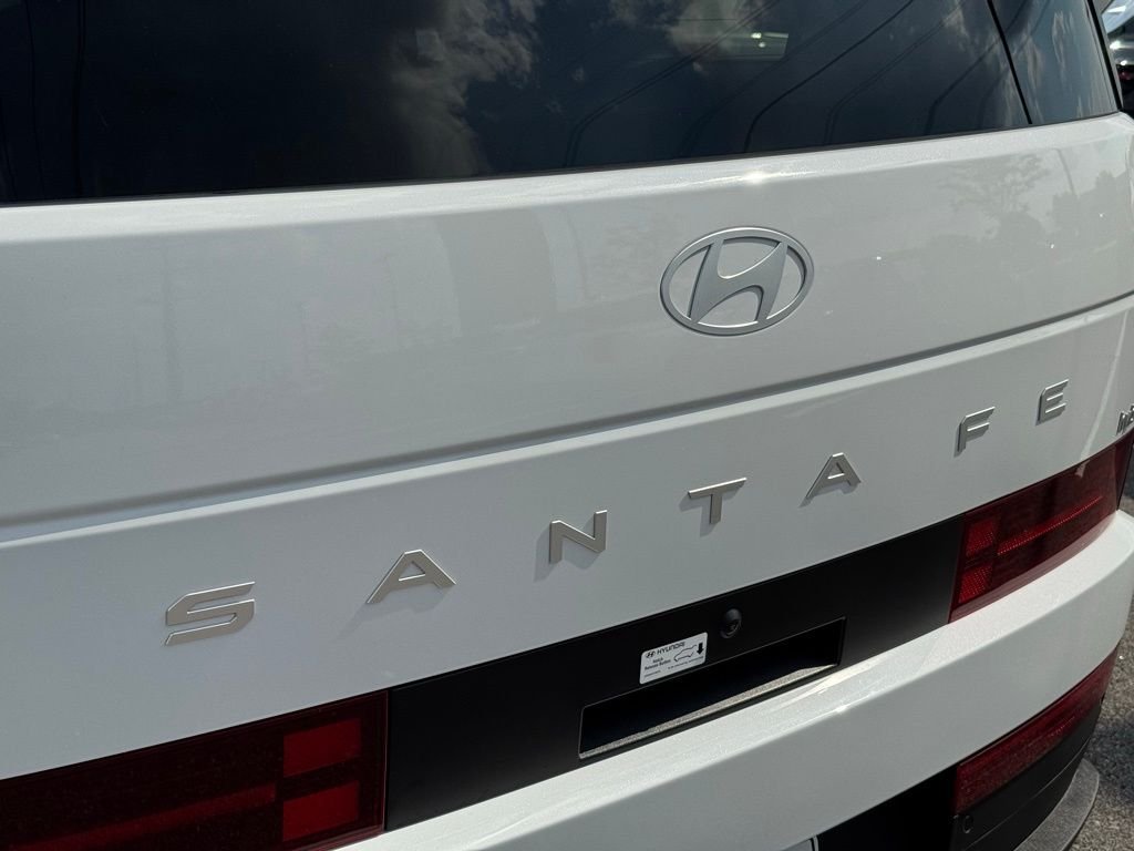 Certified Used 2026 White Hyundai SE image 12
