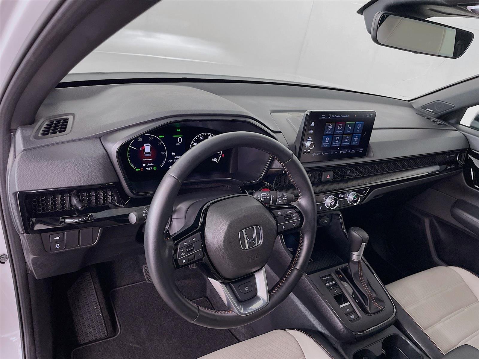 Used 2025 Platinum White Pearl Honda  image 15