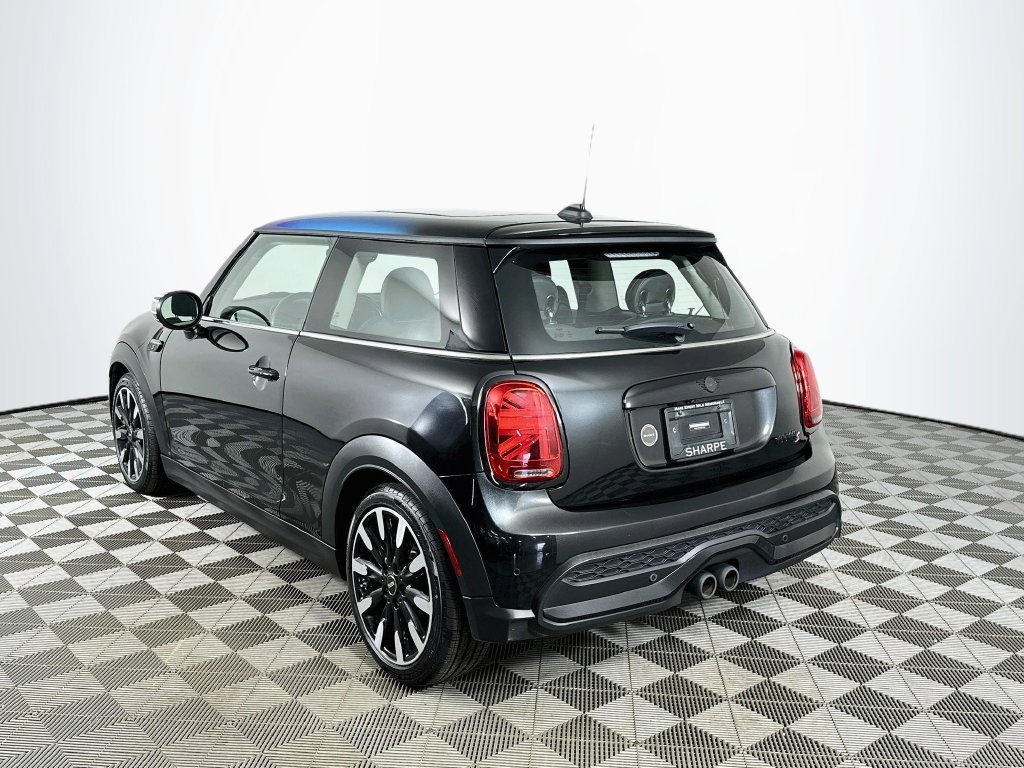 Certified Used 2023 Midnight Black MINI  image 7