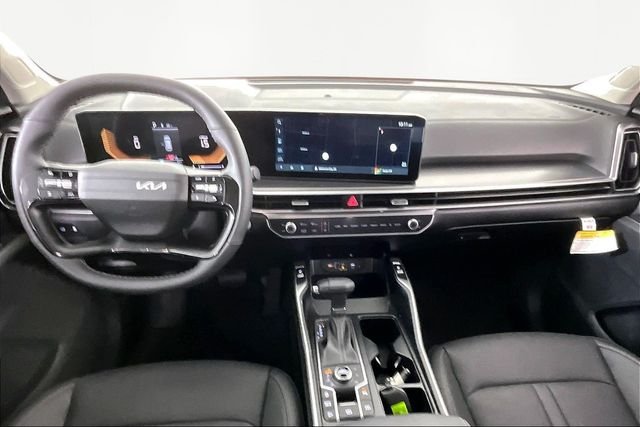 New 2026 Ebony Black Kia EX image 5