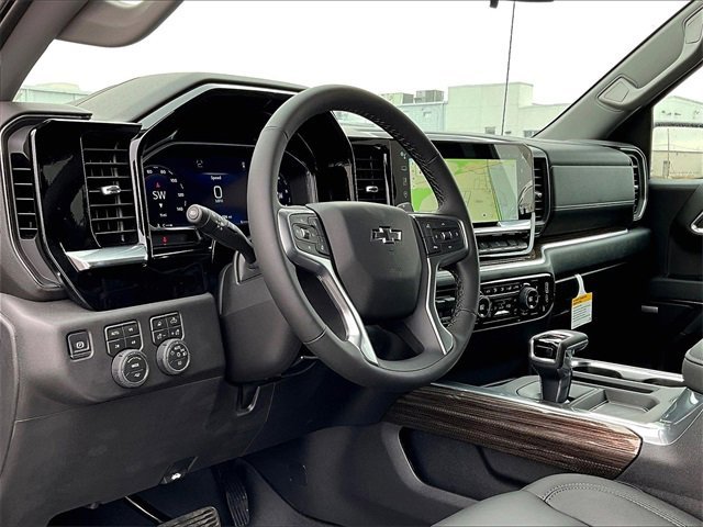 2026 Chevrolet Silverado 1500 LT Trail Boss - Photo 8