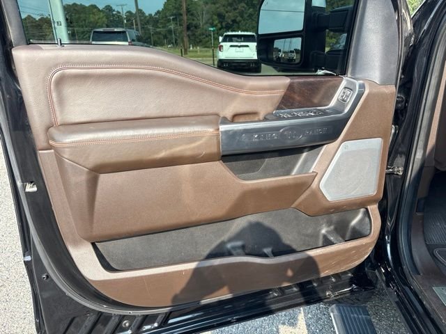 Used 2023 Black Metallic Ford King Ranch image 14