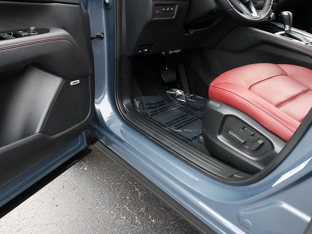 2025 Mazda CX-5 S Carbon Edition - Photo 23