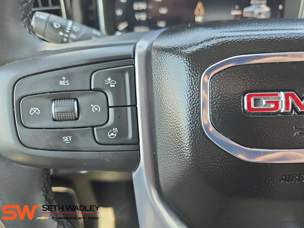 2025 GMC Sierra 1500 SLT - Photo 17