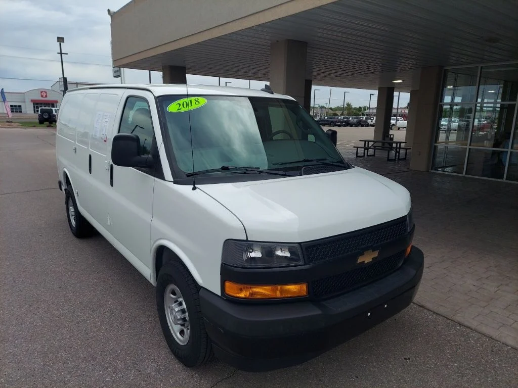2018 Chevrolet Express 2500 Work Van HD's photo
