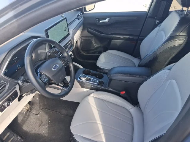 Used 2025 Blue Ford Platinum image 16