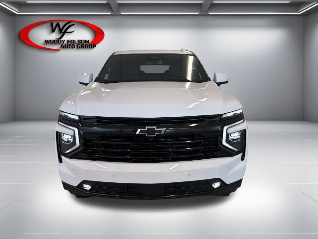 New 2026 Summit White Chevrolet RST image 2