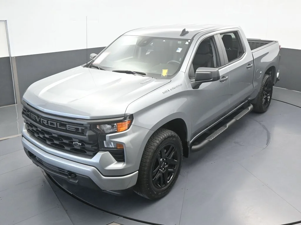 Used 2025 Sterling Gray Metallic Chevrolet Custom image 39