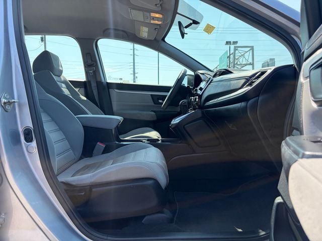 Used 2017 Lunar Silver Metallic Honda LX image 22