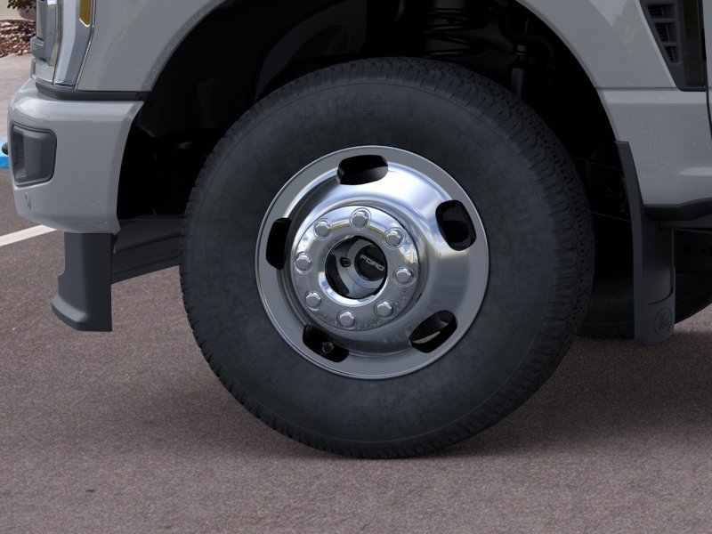 New 2026 Avalanche Ford F-350® Platinum® image 19