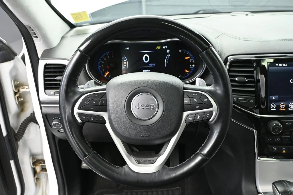 Used 2021 Off-white Jeep Summit image 21