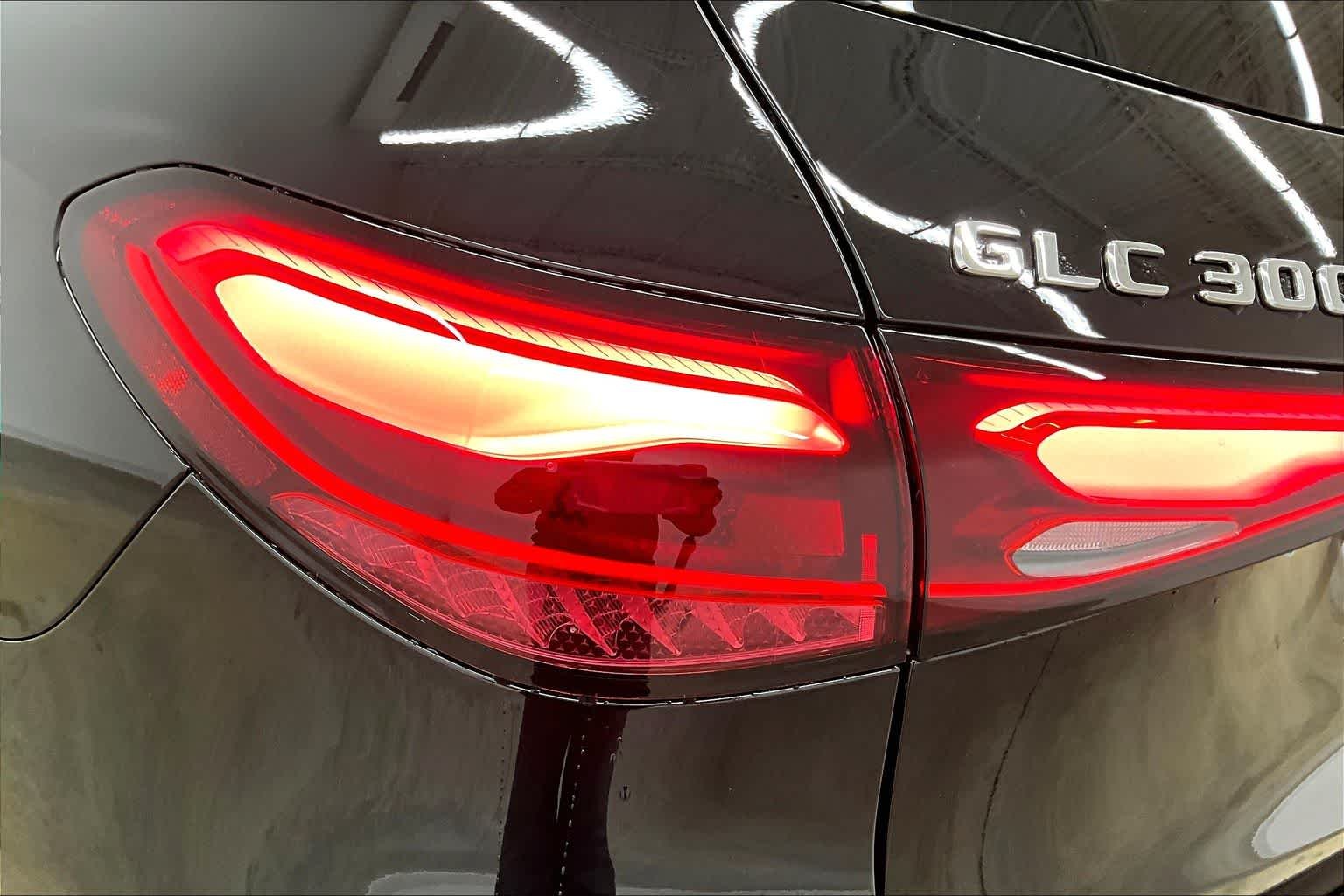 New 2026 Black Mercedes-Benz GLC 300 image 14