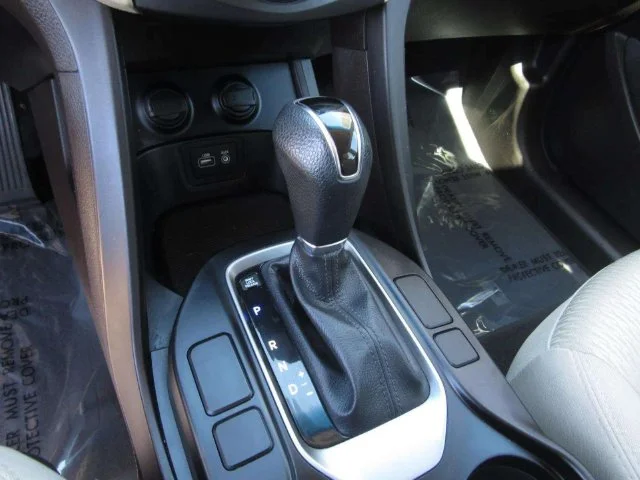 Used 2017 Marlin Blue Hyundai 2.4 Base image 20