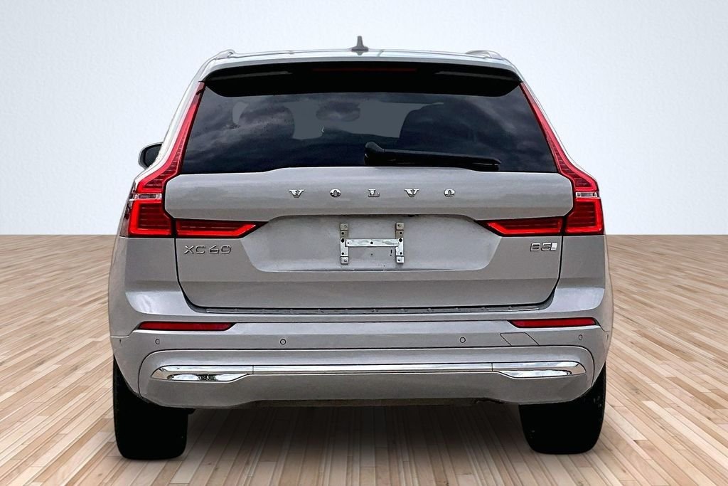 2023 Volvo XC60 Plus - Photo 4