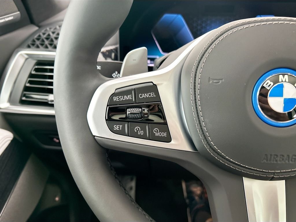 New 2026 Alpine White BMW xDrive50e image 11