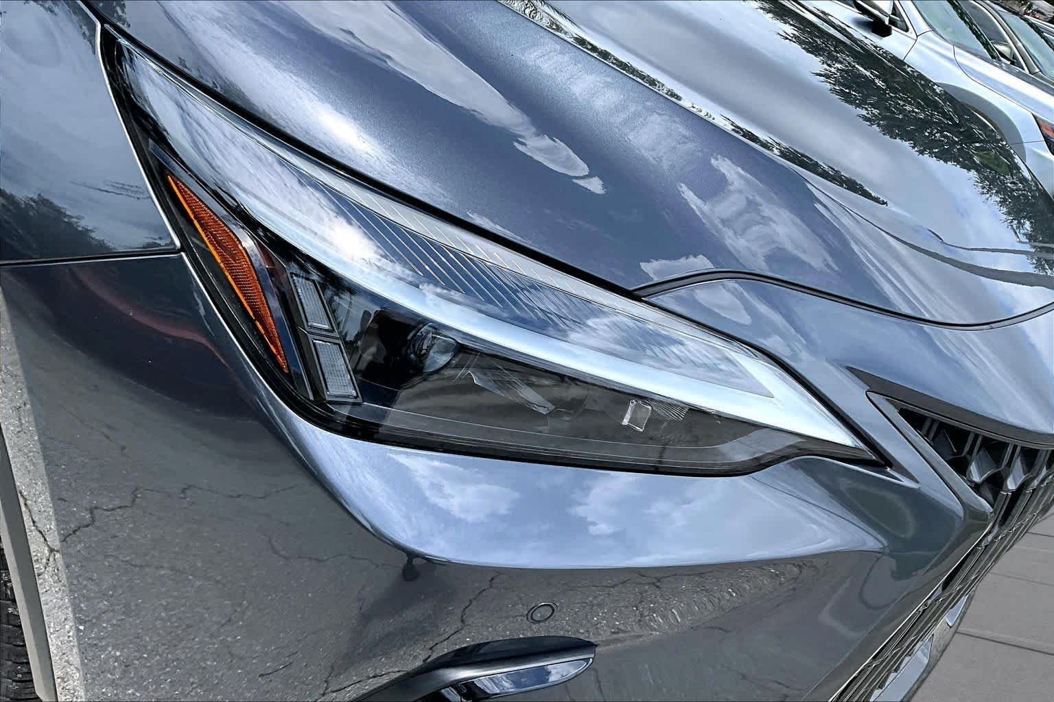 Used 2025 Cloudburst Gray Lexus  image 28