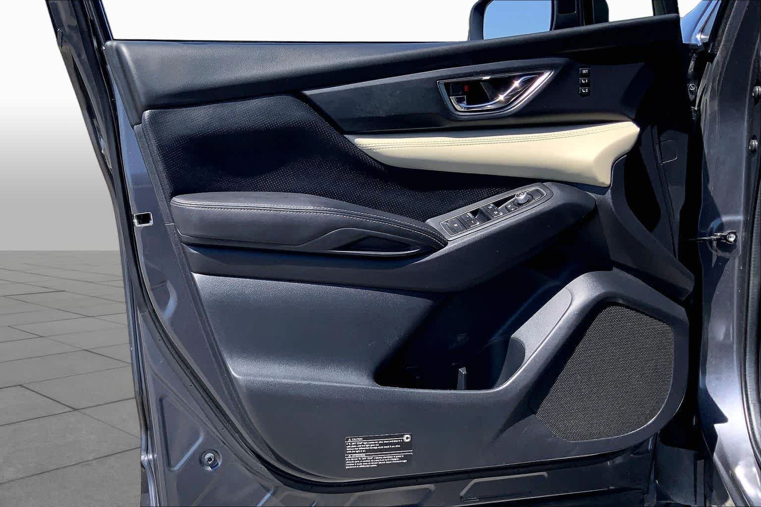 Used 2022 Magnetite Gray Metallic Subaru Limited image 21