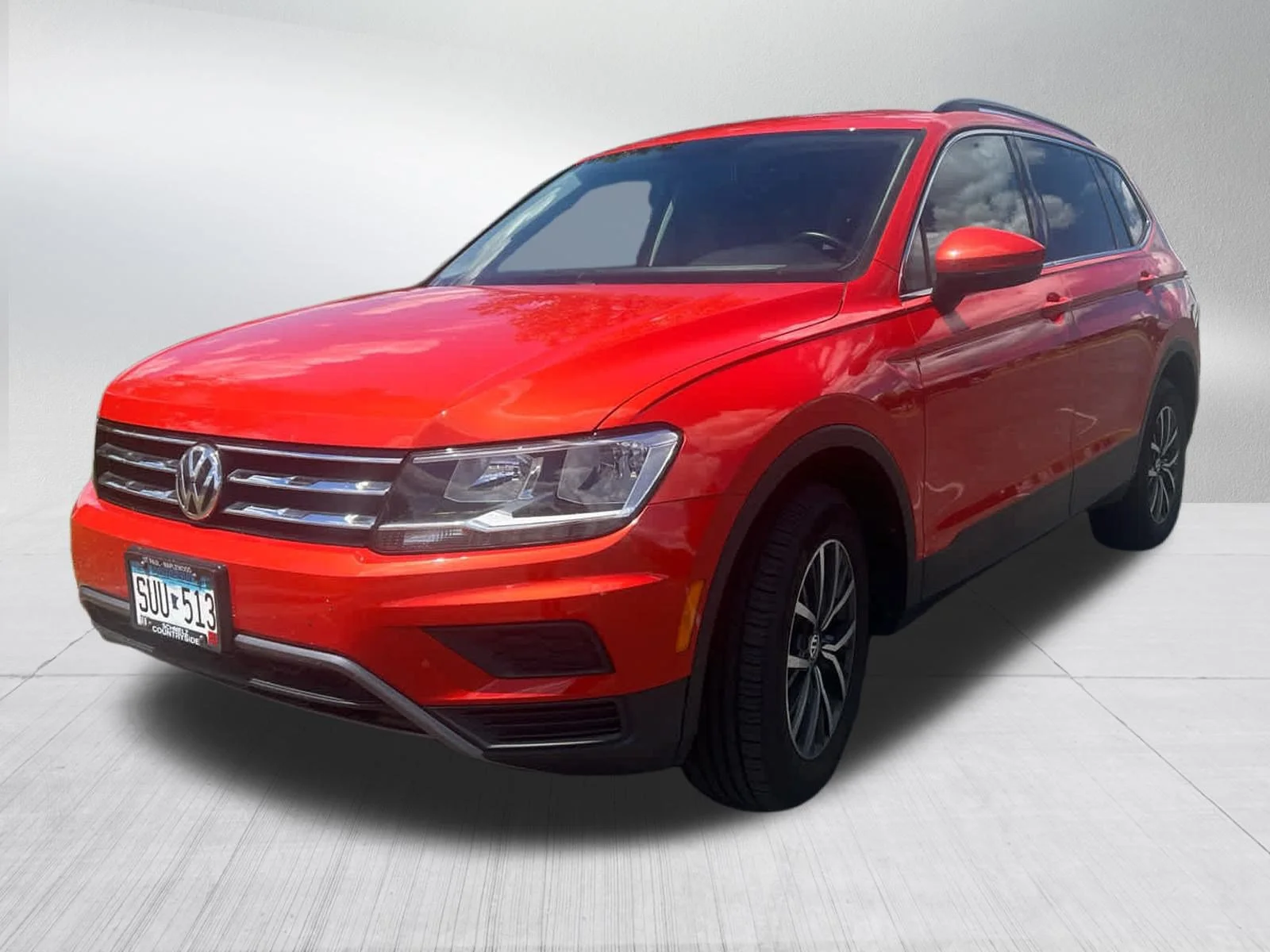 Used 2019 Habanero Orange Metallic Volkswagen SEL image 3